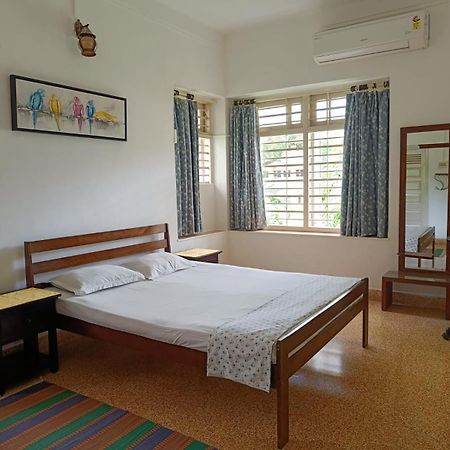 Srinekatan Heritage Villa Homestay Ahmedabad Exteriör bild