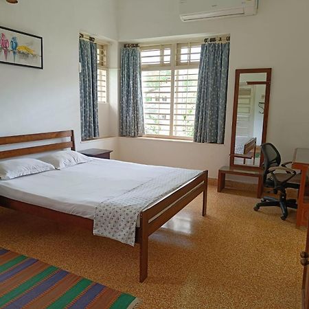 Srinekatan Heritage Villa Homestay Ahmedabad Exteriör bild