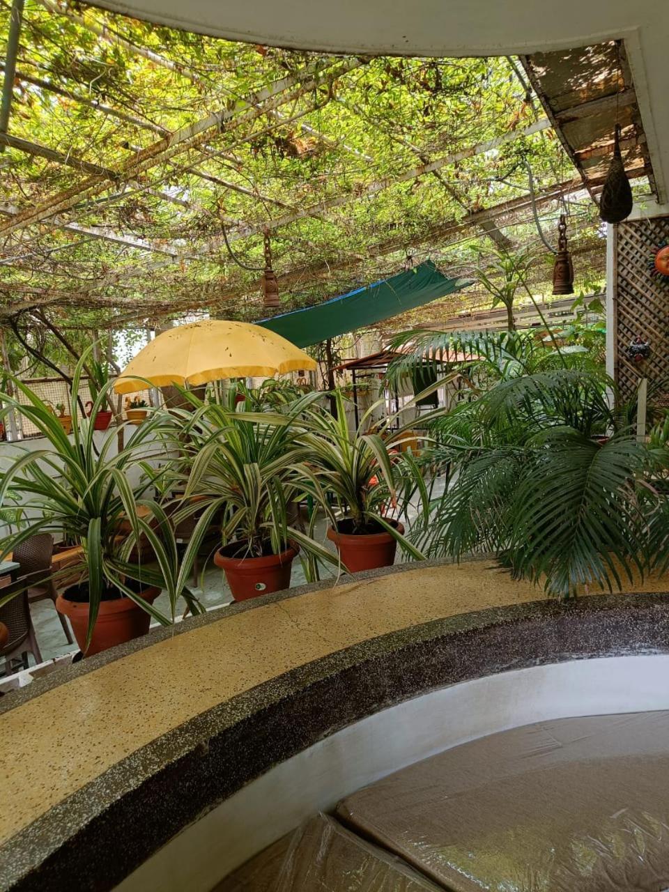 Srinekatan Heritage Villa Homestay Ahmedabad Exteriör bild