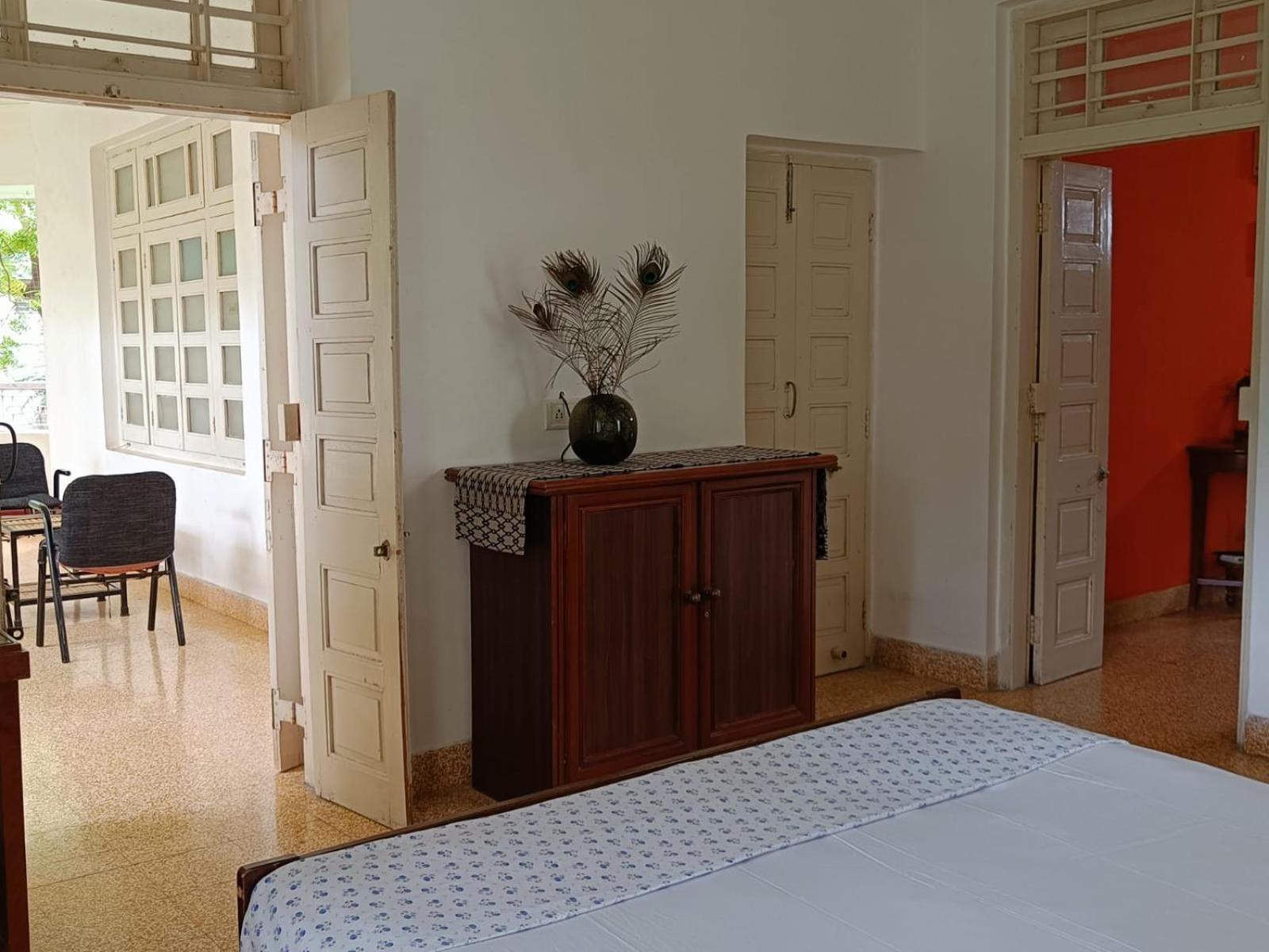 Srinekatan Heritage Villa Homestay Ahmedabad Exteriör bild